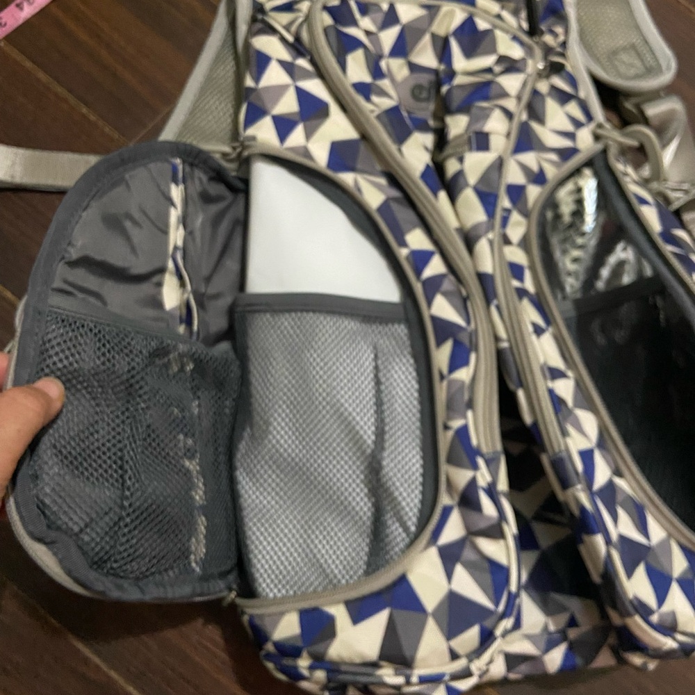 Ecosystem Women’s Backpack W Rug - Picture 10 of 16